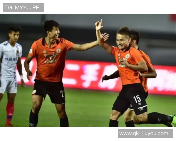 黄蜂新赛季阵容调整塞克斯顿加盟能否助力冲击附加赛 黄蜂新赛季阵容调整塞克斯顿加盟能否助力冲击附加赛