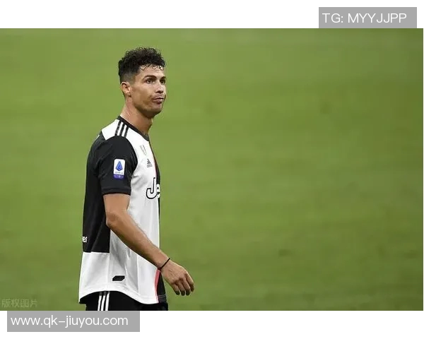 尤文图斯球探亲赴现场考察埃尔切年轻中前卫罗德里戈门多萨表现 尤文图斯球探亲赴现场考察埃尔切年轻中前卫罗德里戈门多萨表现