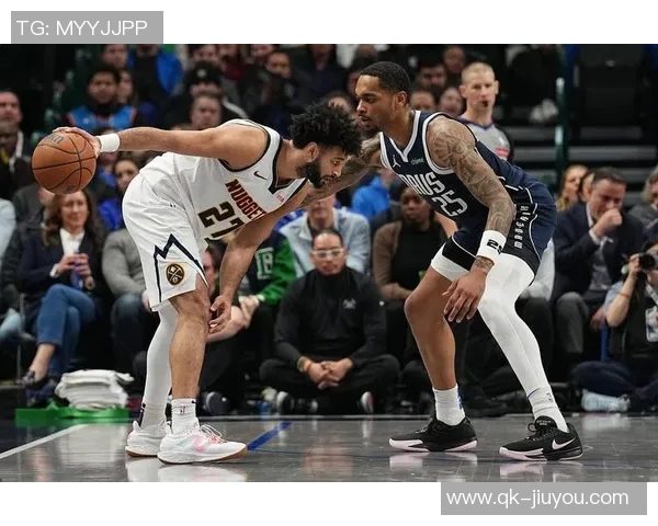 下半场助攻狂潮贾马尔穆雷23分5板引领球队逆转胜利 下半场助攻狂潮贾马尔穆雷23分5板引领球队逆转胜利