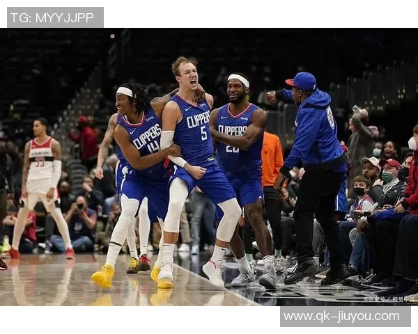 布劳恩坚定续约掘金决心高中大学都未换队希望在NBA延续这一传统 布劳恩坚定续约掘金决心高中大学都未换队希望在NBA延续这一传统