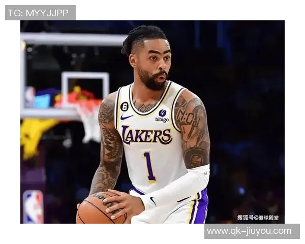 浓眉称赞拉塞尔专注职业精神改变比赛走势展现真正球员风范