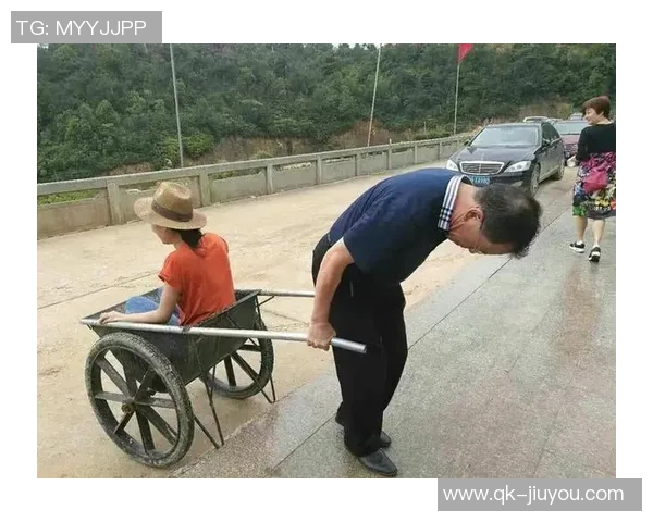 大埔队抵达北京适应寒冷天气今晨积极进行晨练活动 大埔队抵达北京适应寒冷天气今晨积极进行晨练活动